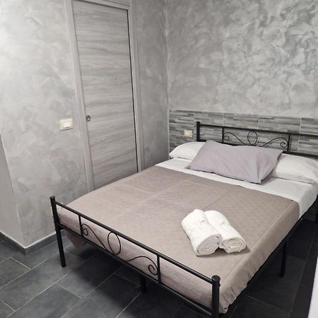 Caterina Apartment Naples Luaran gambar